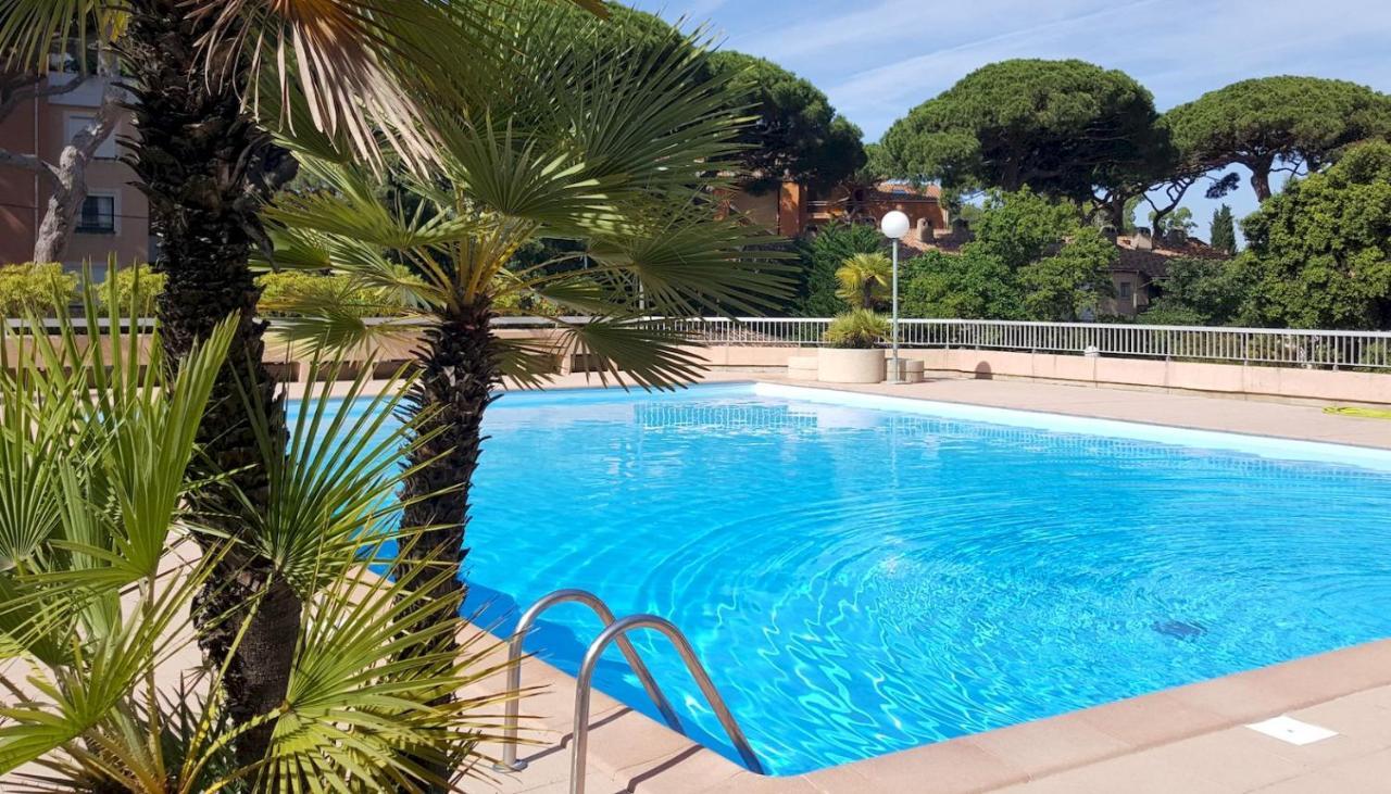Studio Proche Port Et Plages, Piscine Ιέρ Εξωτερικό φωτογραφία